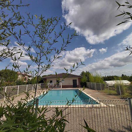 Le Sporting Land - Avec Entree Autonome, Parking Prive & Sa Piscine ! - Apartment Gaillac Ngoại thất bức ảnh