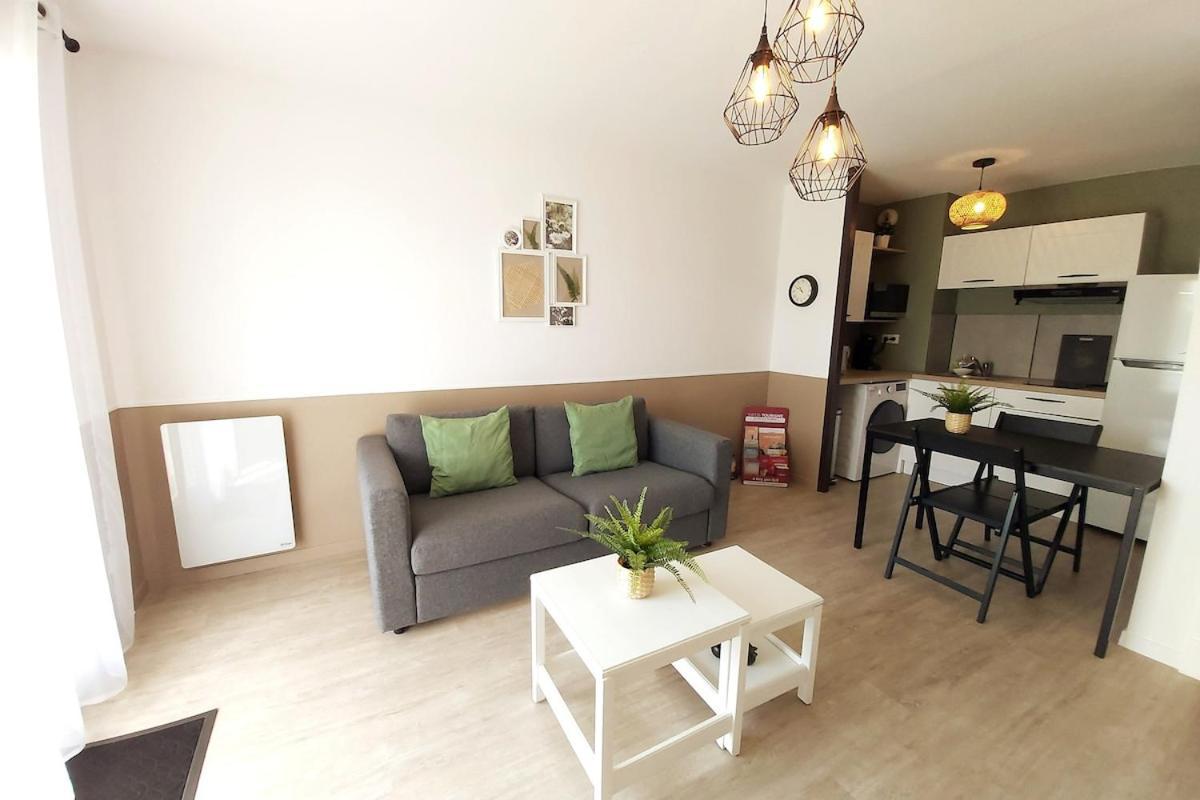 Le Sporting Land - Avec Entree Autonome, Parking Prive & Sa Piscine ! - Apartment Gaillac Ngoại thất bức ảnh