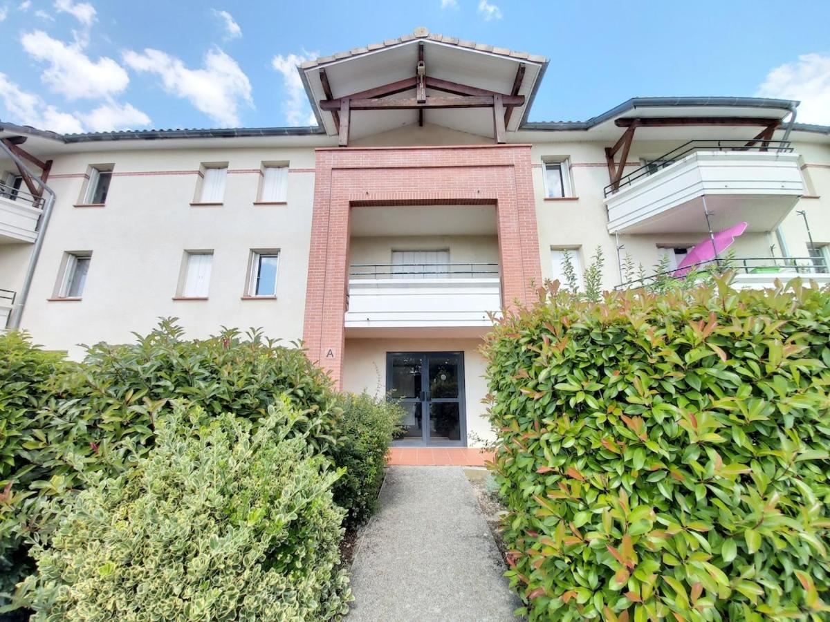 Le Sporting Land - Avec Entree Autonome, Parking Prive & Sa Piscine ! - Apartment Gaillac Ngoại thất bức ảnh