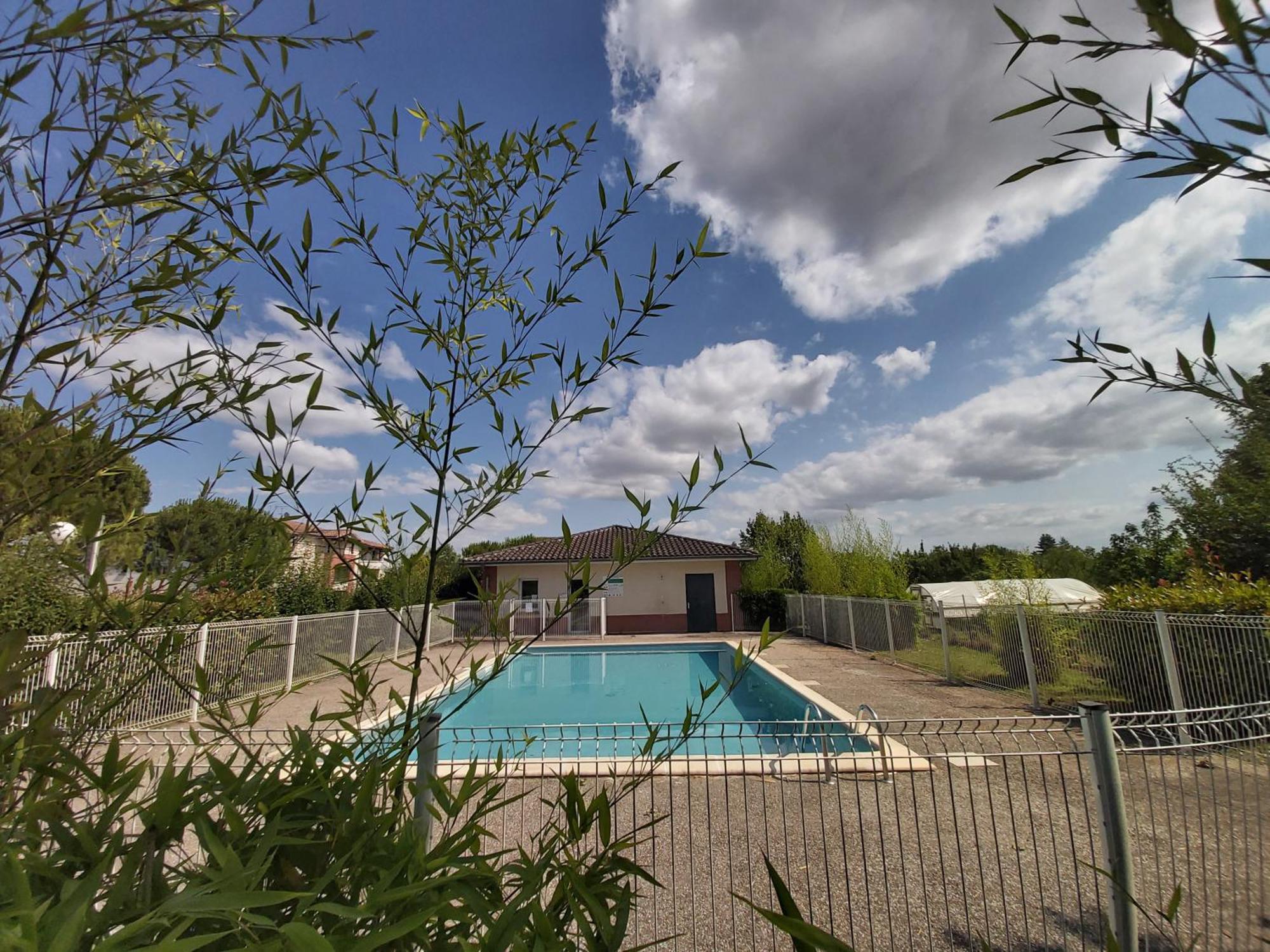 Le Sporting Land - Avec Entree Autonome, Parking Prive & Sa Piscine ! - Apartment Gaillac Ngoại thất bức ảnh